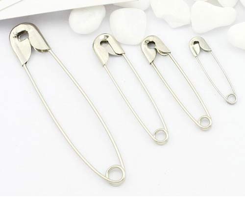 safety-pins.jpg